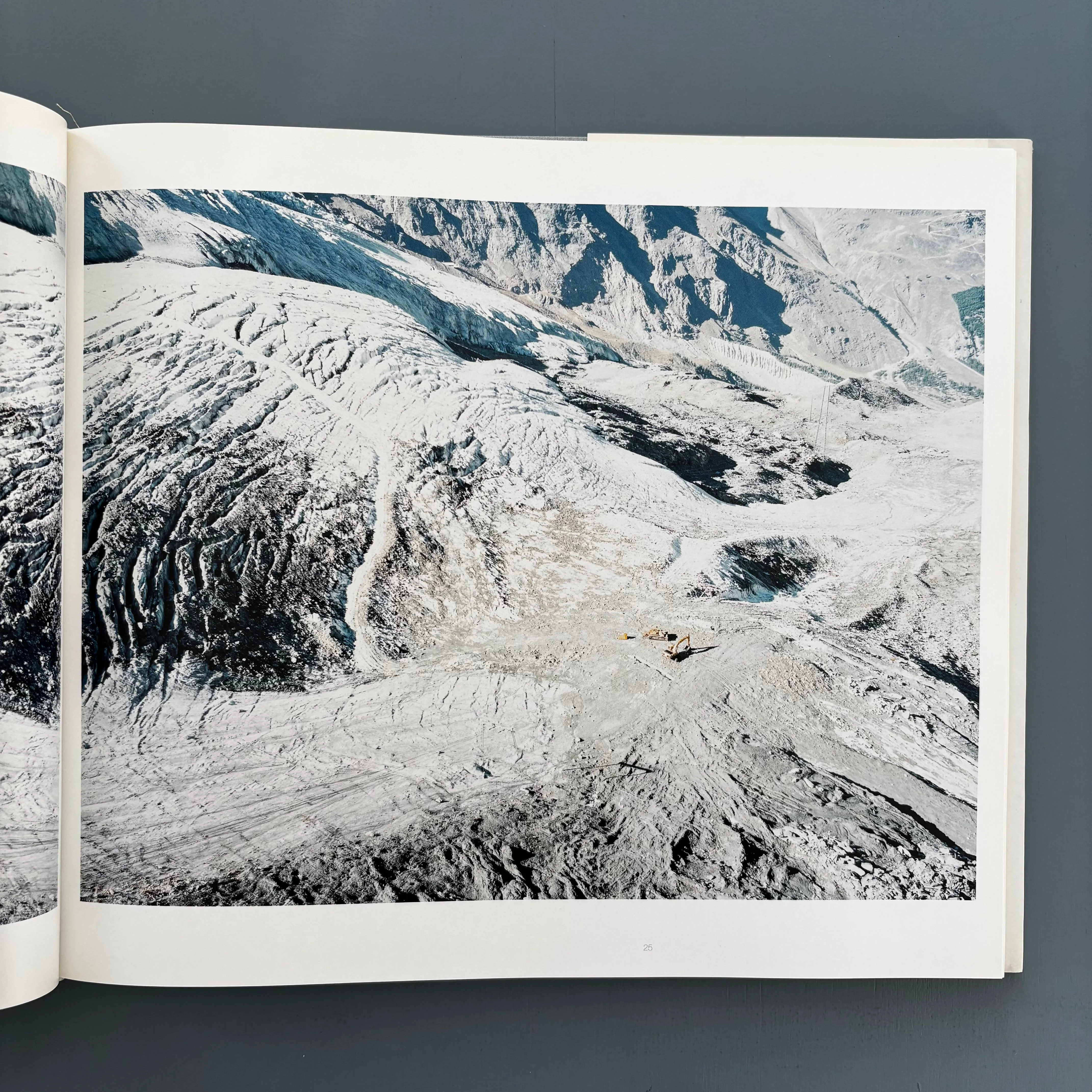 Walter Niedermayr - Reservate des Augenblicks / Momentary Resorts - Cantz 1998 - Image 5