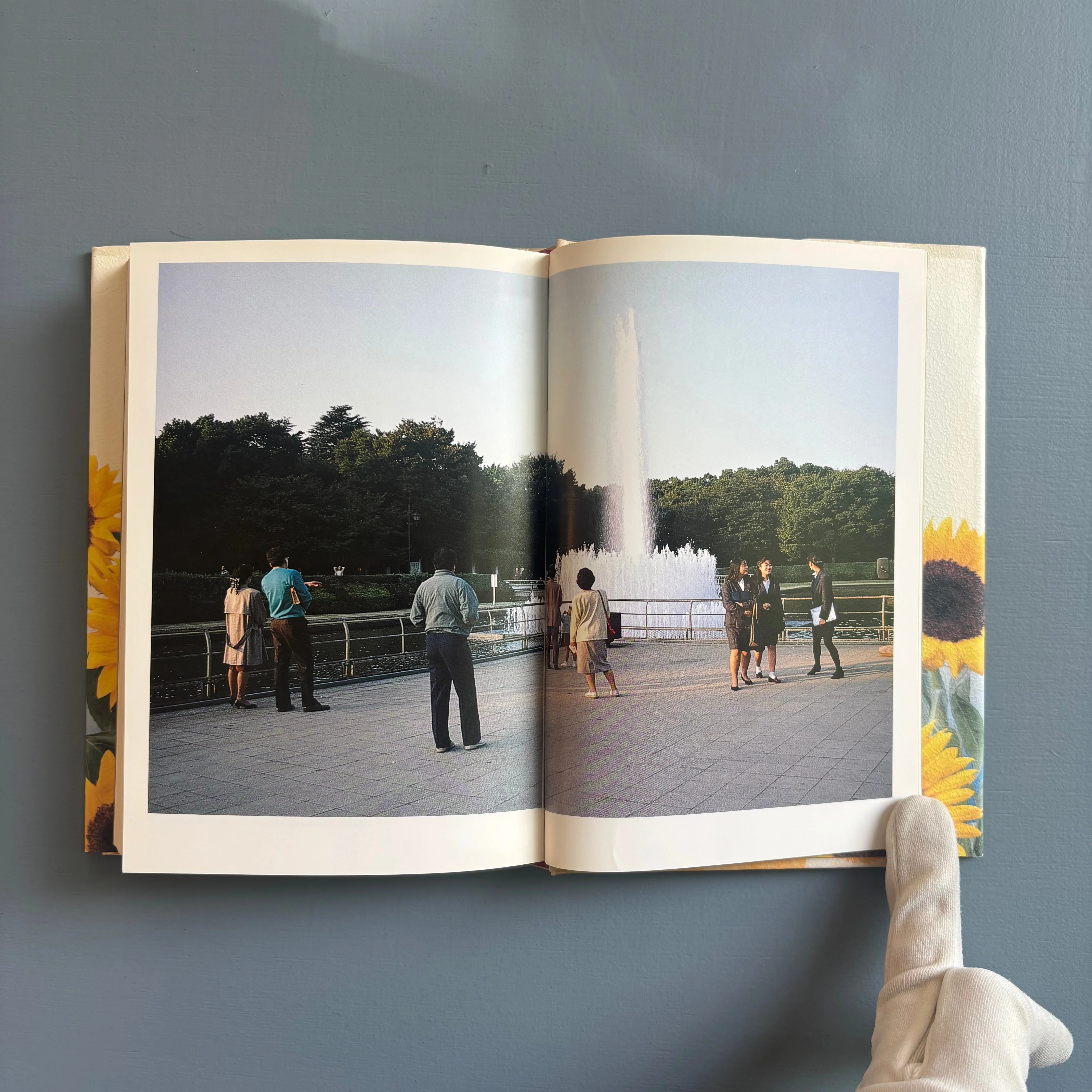Yoko & Nobuyoshi Araki - Tokyo Biyori (Tokyo Daylight) - Chikuma Shobō 1997 - Image 10