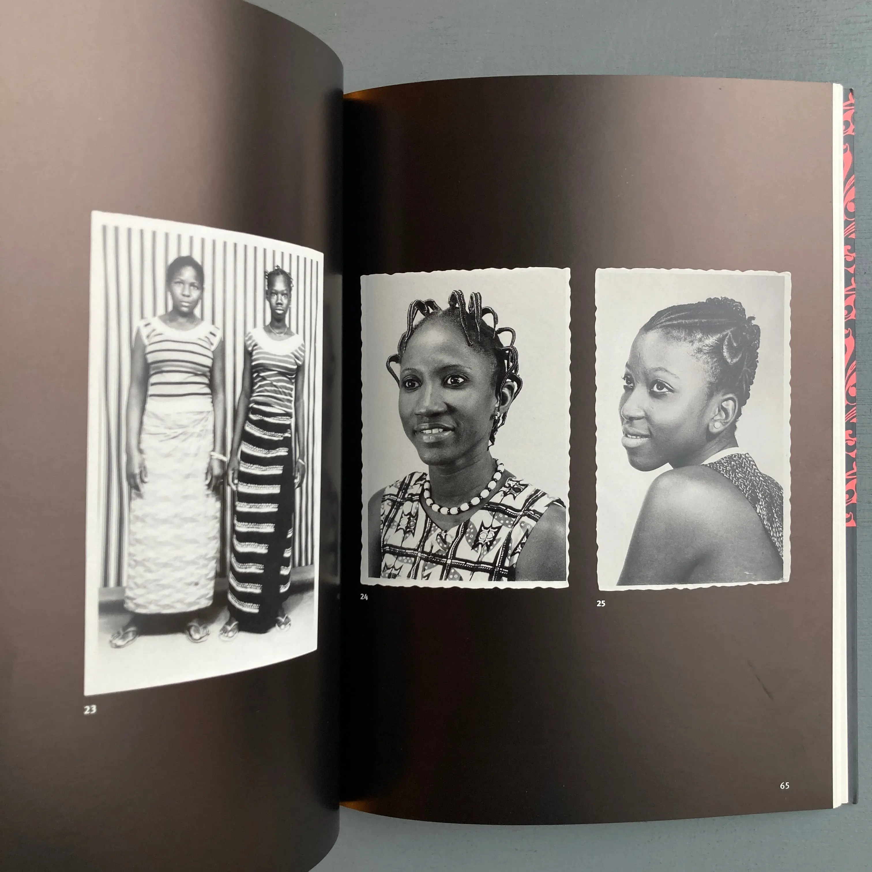 Michelle Lamunière - You Look Beautiful Like That : The Portrait Photographs of Seydou Keïta and Malick Sidibé - Harvard University Art Museums 2001 - Image 2