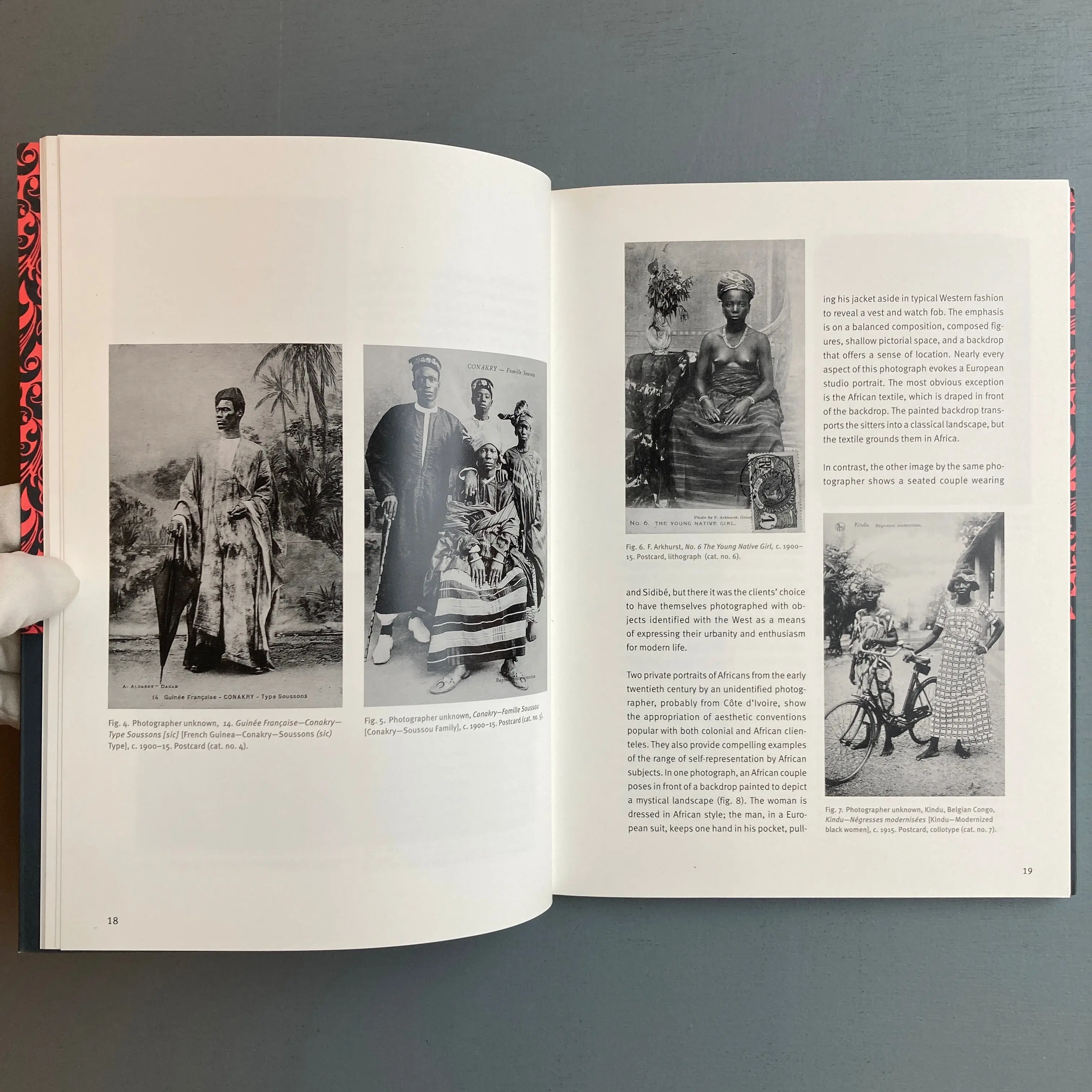 Michelle Lamunière - You Look Beautiful Like That : The Portrait Photographs of Seydou Keïta and Malick Sidibé - Harvard University Art Museums 2001 - Image 4